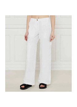 Michael Kors Spodnie cargo | flare fit ze sklepu Gomez Fashion Store w kategorii Spodnie damskie - zdjęcie 185015677