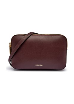 Calvin Klein Listonoszka ze sklepu Gomez Fashion Store w kategorii Listonoszki - zdjęcie 185027728