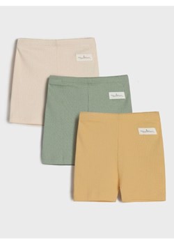 Sinsay - Krótkie legginsy z prążkowanej dzianiny 3 pack - kremowy ze sklepu Sinsay w kategorii Spodenki niemowlęce - zdjęcie 185032095