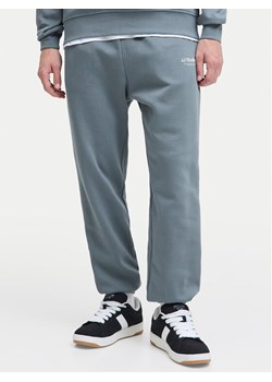 Jack&Jones Spodnie dresowe Kane Soho 12278943 Niebieski Regular Fit ze sklepu MODIVO w kategorii Spodnie męskie - zdjęcie 185034579