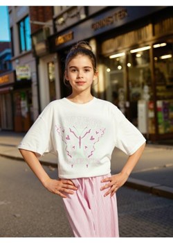 Sinsay - Koszulka z ozdobnym nadrukiem - kremowy - id: 018CF-01X - marki Sinsay - 185037745 Sinsay - Koszulka z ozdobnym nadrukiem - kremowy ze sklepu Sinsay w kategorii Kaftaniki i bluzki - zdjęcie 185037745