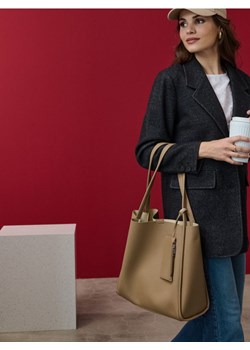 Sinsay - Torba na ramię z imitacji skóry z portfelem i kosmetyczką - beżowy ze sklepu Sinsay w kategorii Torby Shopper bag - zdjęcie 185037788