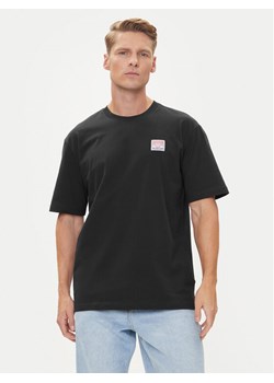 adidas T-Shirt Wabash JW0161 Czarny Loose Fit ze sklepu MODIVO w kategorii T-shirty męskie - zdjęcie 185040767