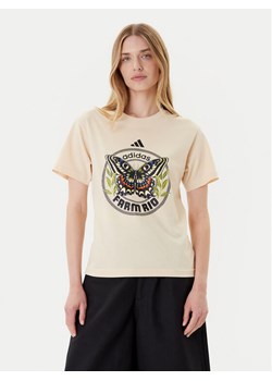 adidas T-Shirt FARM Graphic JL8614 Beżowy Regular Fit ze sklepu MODIVO w kategorii Bluzki damskie - zdjęcie 185040778