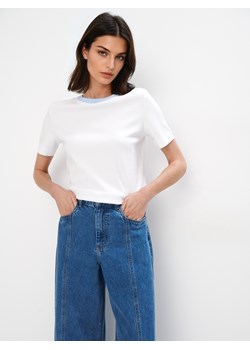 Mohito - T-shirt z merceryzowanej bawełny - biały ze sklepu Mohito w kategorii Bluzki damskie - zdjęcie 185044698