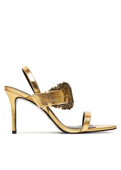Versace Jeans Couture Sandały 79VA3S71 Złoty ze sklepu MODIVO w kategorii Sandały damskie - zdjęcie 185056426