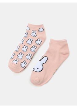 Sinsay - Skarpetki z nadrukiem Miffy - beżowy ze sklepu Sinsay w kategorii Skarpetki damskie - zdjęcie 185060827