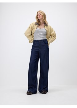 Reserved - Jeansy wide leg z lyocellu - granatowy ze sklepu Reserved w kategorii Jeansy damskie - zdjęcie 185063689