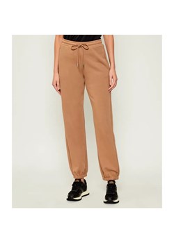 MM Spodnie dresowe LEVICO | Regular Fit ze sklepu Gomez Fashion Store w kategorii Spodnie damskie - zdjęcie 185066698