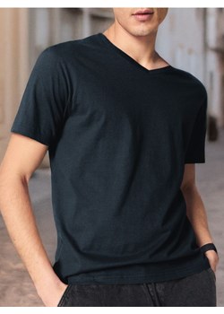 Sinsay - Koszulka - zielony - id: 1020Z-79X - marki Sinsay - 185068488 Sinsay - Koszulka - zielony ze sklepu Sinsay w kategorii T-shirty męskie - zdjęcie 185068488
