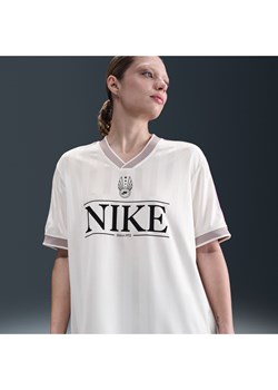Damska koszulka z dżerseju z dekoltem w kształcie litery V Nike Sportswear - Biel ze sklepu Nike poland w kategorii Bluzki damskie - zdjęcie 185072248