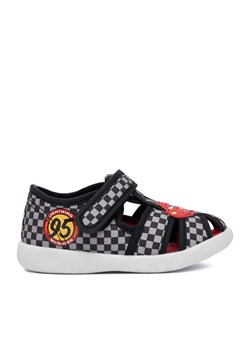 Cars Kapcie CEO-CM-AW25-312DPC Czarny ze sklepu MODIVO w kategorii Kapcie dziecięce - zdjęcie 185075396