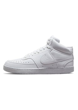 Nike Sportswear Sneakersy &quot;Court Vision Mid Next Nature&quot; w kolorze białym ze sklepu Limango Polska w kategorii Buty sportowe męskie - zdjęcie 185079755