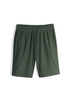 GATE Spodnie dresowe w strukturalny splot S ze sklepu gateshop w kategorii Spodenki męskie - zdjęcie 185133047