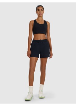 Damskie spodenki treningowe 4f 4FWMM00TFSHF1309 - czarne ze sklepu Sportstylestory.com w kategorii Szorty - zdjęcie 185137628