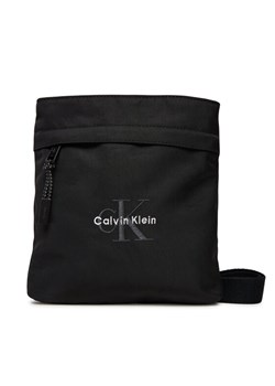Calvin Klein Saszetka Bold Flatpack LV04D3178G Beżowy ze sklepu MODIVO w kategorii Torby męskie - zdjęcie 185353789