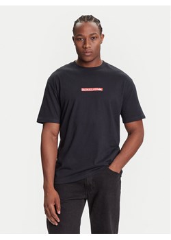 Quiksilver T-Shirt Dna Clicker Tee EQYZT08207 Czarny Comfort Fit ze sklepu MODIVO w kategorii T-shirty męskie - zdjęcie 185371807
