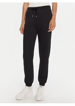 Roxy Spodnie dresowe Surf Stoked Pant Brushed ERJFB03491 Czarny Regular Fit ze sklepu MODIVO w kategorii Spodnie damskie - zdjęcie 185373778