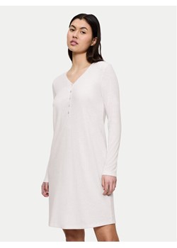 Triumph Koszula nocna Mix&Match 10225032 Écru Regular Fit ze sklepu MODIVO w kategorii Koszule nocne - zdjęcie 185373795