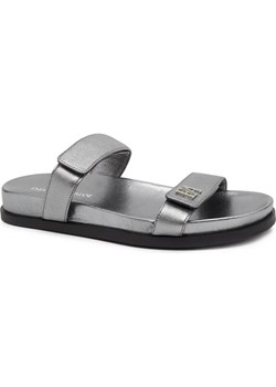 Emporio Armani Skórzane klapki ze sklepu Gomez Fashion Store w kategorii Klapki damskie - zdjęcie 185378445