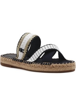 Tommy Hilfiger Klapki GOLDEN WEBBING ze sklepu Gomez Fashion Store w kategorii Klapki damskie - zdjęcie 185378709