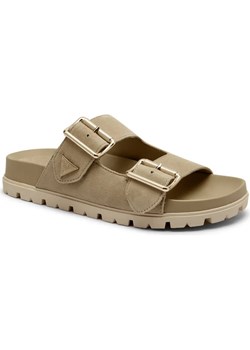 Guess Skórzane klapki FASTEN ze sklepu Gomez Fashion Store w kategorii Klapki damskie - zdjęcie 185379185
