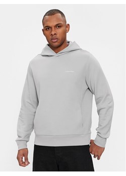 Calvin Klein Bluza Micro Logo K10K109927 Szary Regular Fit ze sklepu MODIVO w kategorii Bluzy męskie - zdjęcie 185387956