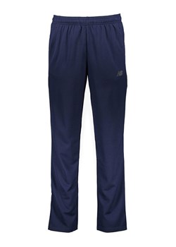 New Balance Spodnie sportowe &quot;Core&quot; w kolorze granatowym ze sklepu Limango Polska w kategorii Spodnie męskie - zdjęcie 185388739