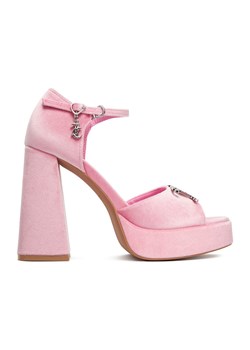 Sandały Juicy Couture EO-WSS21645-01 ze sklepu ccc.eu w kategorii Sandały damskie - zdjęcie 185396106