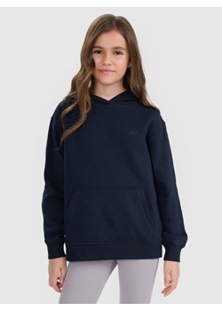 Dziewczęca bluza nierozpinana z kapturem 4F 4FJRMM00TSWSF2465 - granatowa ze sklepu Sportstylestory.com w kategorii Bluzy dziewczęce - zdjęcie 185410555