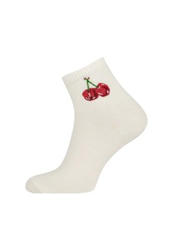 Skarpetki damskie ecru S181Z Wisienka, Kolor ecru, Rozmiar 35-38, Italian Fashion ze sklepu Primodo w kategorii Skarpetki damskie - zdjęcie 185412875