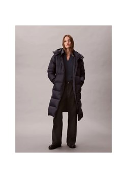 Calvin Klein Jeans Puchowy płaszcz ESSENTIAL ze sklepu Gomez Fashion Store w kategorii Płaszcze damskie - zdjęcie 185428975