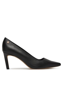 Tommy Hilfiger Szpilki Logo Pump Slanted Hl FW0FW08993 Czarny ze sklepu MODIVO w kategorii Czółenka - zdjęcie 185431468