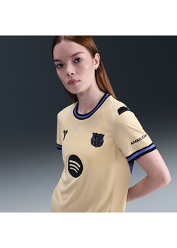 Damska koszulka piłkarska Kobe Dri-FIT FC Barcelona Stadium 2025/26 (wersja wyjazdowa) – replika - Brązowy ze sklepu Nike poland w kategorii Bluzki damskie - zdjęcie 185434196
