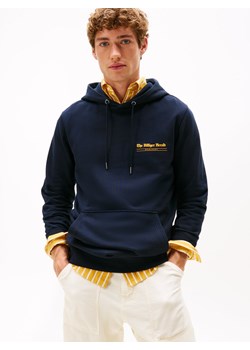 Tommy Hilfiger Męski sweter z kapturem Mężczyźni Materiał dresowy granatowy nadruk - id: 779410-0002-09900 - marki Tommy Hilfiger - 185443287 Tommy Hilfiger Męski sweter z kapturem Mężczyźni Materiał dresowy granatowy nadruk ze sklepu vangraaf w kategorii Bluzy męskie - zdjęcie 185443287