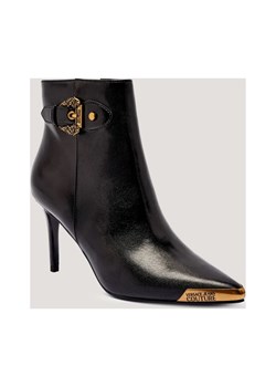 Versace Jeans Couture Botki na szpilce SCARLETT ze sklepu Gomez Fashion Store w kategorii Botki - zdjęcie 185444695