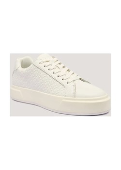 Calvin Klein Skórzane sneakersy BASKET ze sklepu Gomez Fashion Store w kategorii Buty sportowe damskie - zdjęcie 185444727