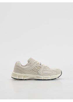 Reserved - Sportowe sneakersy - beżowy ze sklepu Reserved w kategorii Buty sportowe męskie - zdjęcie 185449607