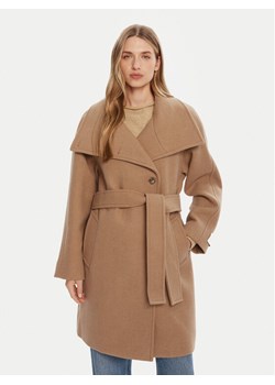 Calvin Klein Płaszcz wełniany LV044D557G Beżowy Regular Fit - id: 0000305379610 - marki Calvin Klein - 185459359 Calvin Klein Płaszcz wełniany LV044D557G Beżowy Regular Fit ze sklepu MODIVO w kategorii Płaszcze damskie - zdjęcie 185459359