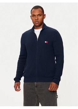Tommy Jeans Sweter DM0DM19435 Granatowy Slim Fit ze sklepu MODIVO w kategorii Swetry męskie - zdjęcie 185459367