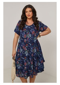 Curvy Lady Sukienka w kolorze granatowym ze sklepu Limango Polska w kategorii Sukienki - zdjęcie 185466126