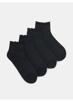 Sinsay - Skarpetki z falbaną 4 pack - czarny ze sklepu Sinsay w kategorii Skarpetki damskie - zdjęcie 185468915