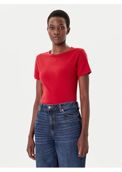HUGO T-Shirt Deloris 50512002 Czerwony Regular Fit ze sklepu MODIVO w kategorii Bluzki damskie - zdjęcie 185469606