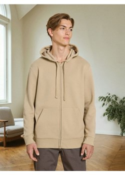 Sinsay - Rozpinana bluza z kapturem i kieszeniami - beżowy ze sklepu Sinsay w kategorii Bluzy męskie - zdjęcie 185479118