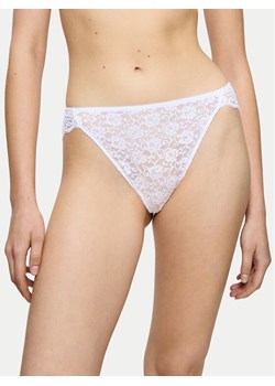 Triumph Figi klasyczne Amourette 10219109 Biały ze sklepu MODIVO w kategorii Majtki damskie - zdjęcie 185480435