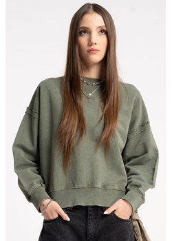 Khaki bluza boxy bez kaptura z efektem sprania, kolor - khaki, rozmiar - 140 ze sklepu REPORTER w kategorii Bluzy dziewczęce - zdjęcie 185480997