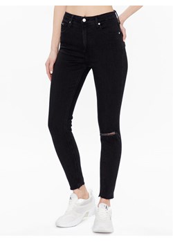 Calvin Klein Jeans Jeansy J20J220616 Czarny Skinny Fit ze sklepu MODIVO w kategorii Jeansy damskie - zdjęcie 185494835