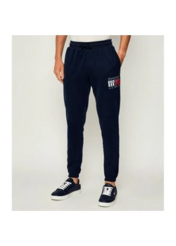 Tommy Jeans Spodnie dresowe | Slim Fit ze sklepu Gomez Fashion Store w kategorii Spodnie męskie - zdjęcie 185501875