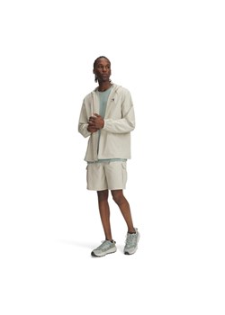 Męskie spodenki cargo Under Armour UA Vibe Woven Cargo Short - beżowe ze sklepu Sportstylestory.com w kategorii Spodenki męskie - zdjęcie 185504425
