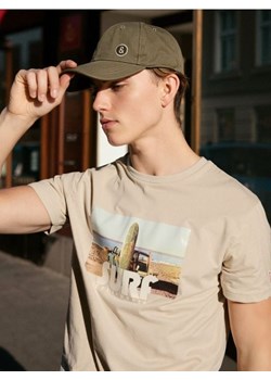 Sinsay - Czapka z daszkiem - zielony ze sklepu Sinsay w kategorii T-shirty męskie - zdjęcie 185524096